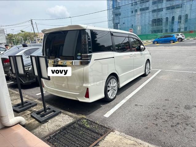 2022 Toyota VOXY 2.0 S-G (A) - 2