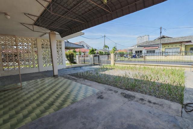 FREEHOLD Single Storey Semi D 3200 sqft @ Ujong Pasir, Melaka 1