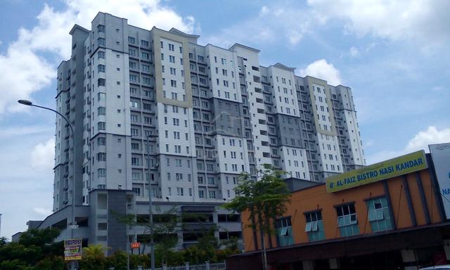 Villa Tropika (Bangi) 1
