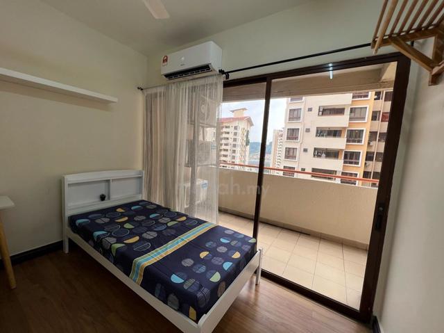 Palm Spring Kota Damansara Balcony Room Male Unit MRT 1