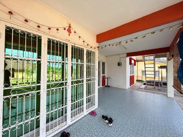 14K Sq.ft Single Storey Bungalow at Taman Perwira Cheng, Melaka. 1