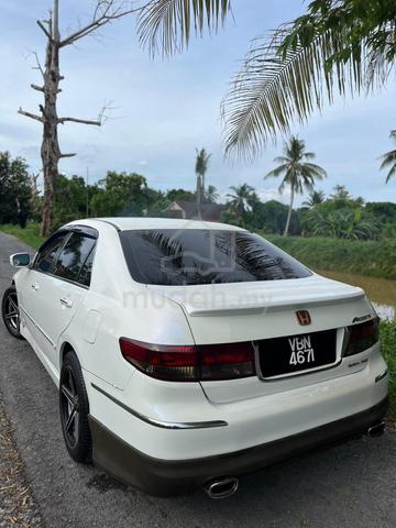 2004 Honda ACCORD 2.4 i-VTEC (A) - 2