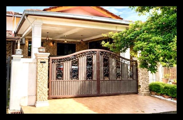 LOW DEPOSITš„ RENO FACING OPEN 2 Storey Seksyen 4 Bandar Baru Bangi 1