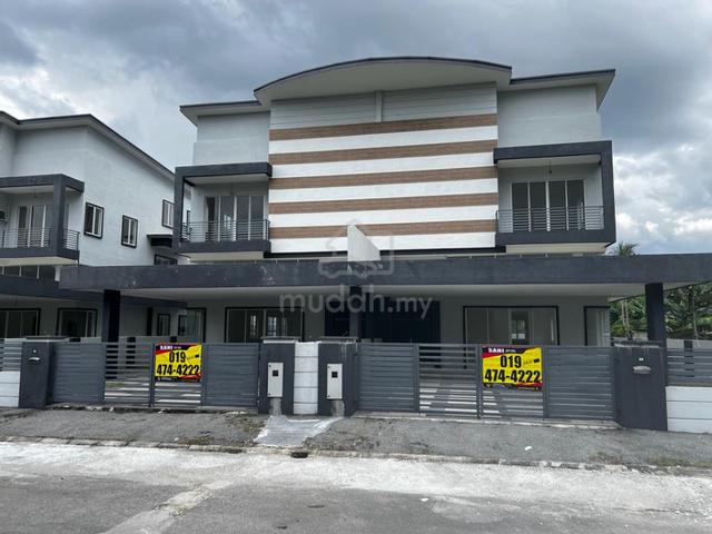 3.5 Storey Super Big Semi-Detached House, Taman Bercham Tropicana Ipoh 3