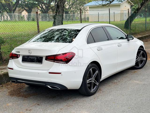 2022 Mercedes Benz A-CLASS 1.3 200 ORI PAINT a200 - 3