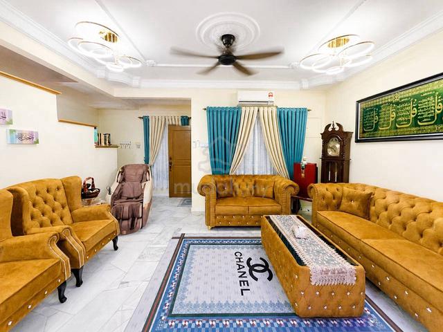 2STRY RENOVATED BUKIT RAJA freehold depan padang NEGO 1