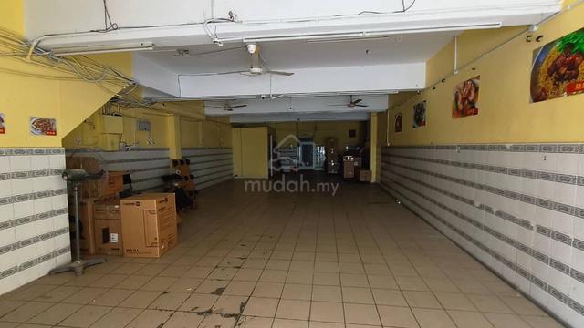 3-Storey Shoplot Taman Mutiara Barat Cheras - Facing MRT, Busy Area 1