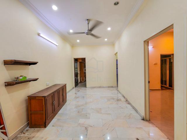 Single Sty Semi Detahced At Taman Kampar 4 Rooms 1