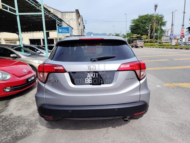 2017 Honda HR-V 1.8 V ENHANCED (A) 1 year warranty - 2