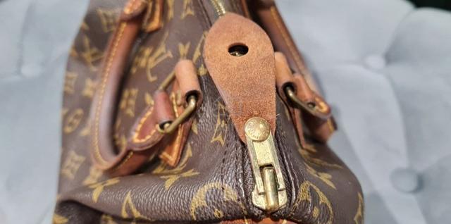Carousel Image