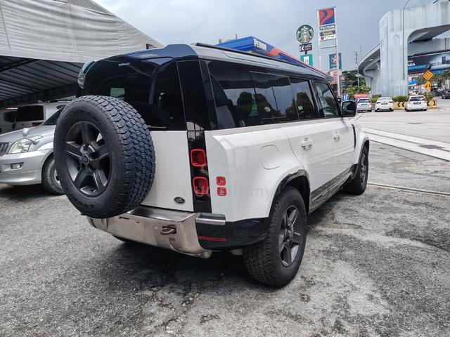 2023 Land Rover DEFENDER 2.0 110S P300 13,000km - 4