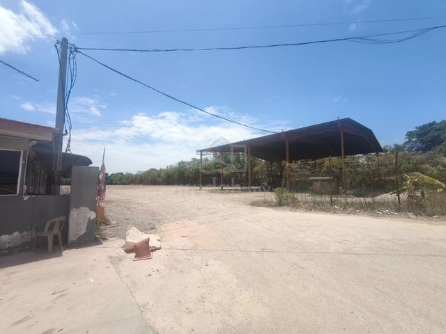 Industrial Vacant Land For Rent - Bukit Kayu Hitam 1