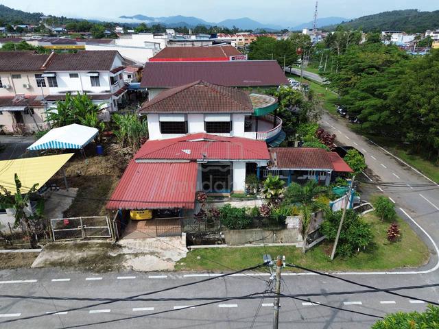 BANGLO 2 TINGKAT CORNER LOT TAMAN MAWAR, PENGKALAN HULU, Perak 1