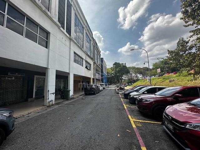 Nearby Lrt 4 Storey Shoplot Perkeliling Business Centre Kuala Lumpur 1