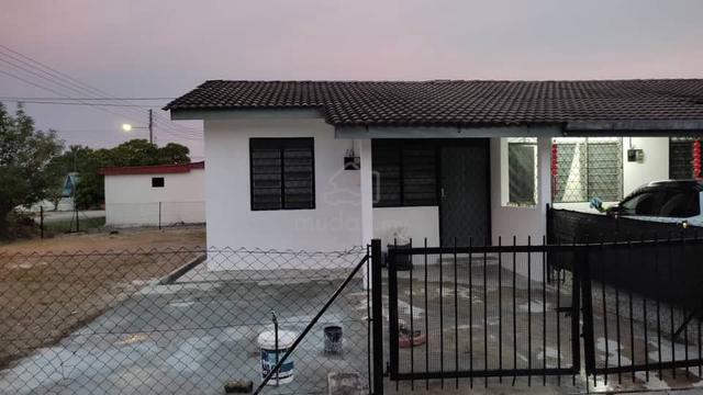Pengkalan Single Storey Terrace Corner House For Rent 1