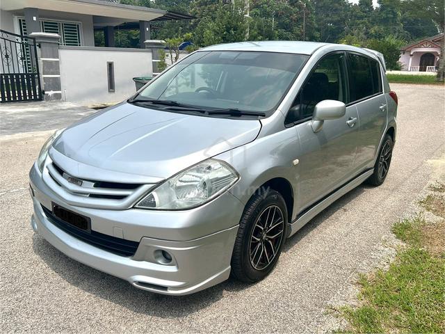 2011 Nissan LATIO 1.6 ST IMPUL (A) - 3