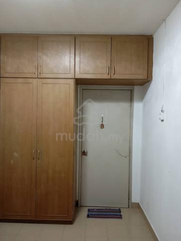 Fully Furnished Middle Bedroom for Rent in Pantai Hillpark Phase 3 4