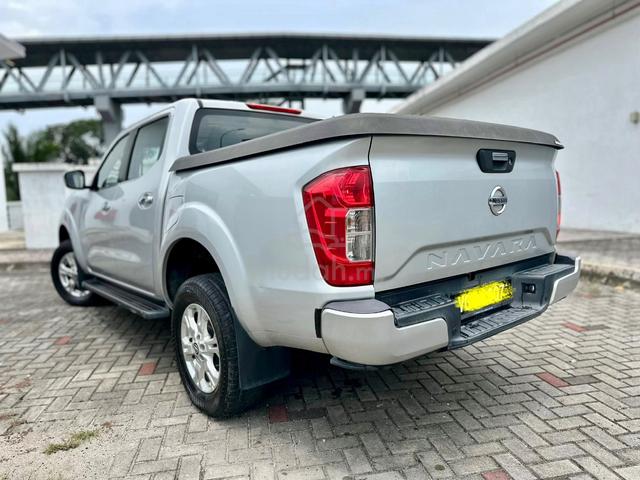 Nissan NAVARA SE (AT) 2.5L (A) No off road Fu Loan - 2