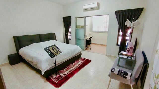Renovated, 2 storey terrace , jalan serambi bukit jelutong 1