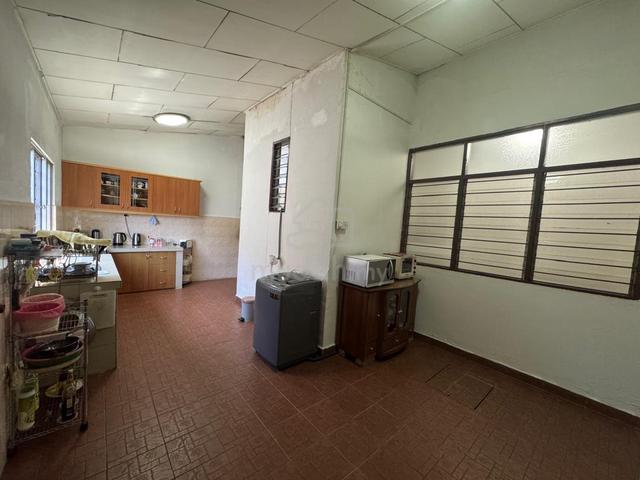 Taman Bukit Maluri, Double Storey Intermediate for SALE ! 1