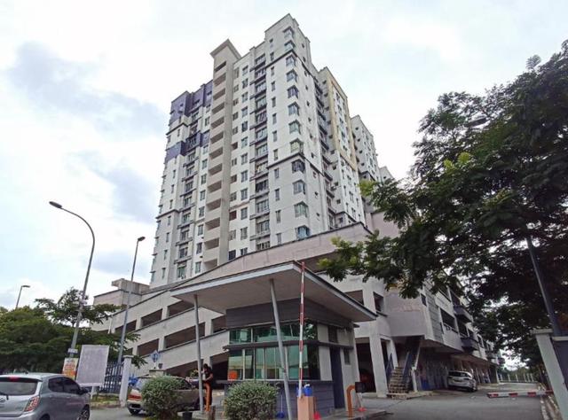 Villa Tropika (Bangi) 1