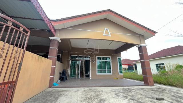 Semi D I Tingkat Taman Limbong Harmoni Untuk Dijual 1