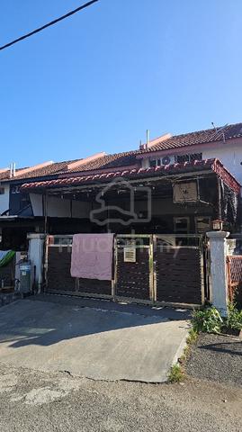 Double storey house renovated 1