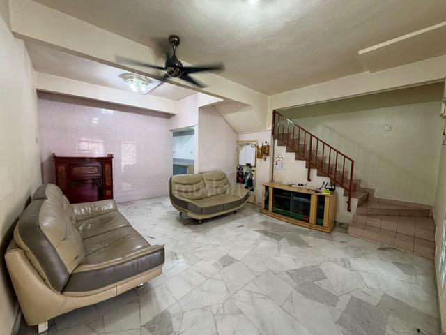【RENOVATED CONDITION】2 Storey House Bukit Rawang Jaya Perdana Twon NSK 1