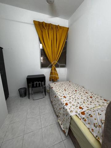Single Room Perempuan NO MIX GendePV5 near LRTmn Melawati Mall KL East 1