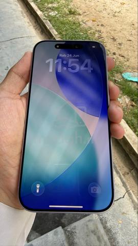Carousel Image Selected