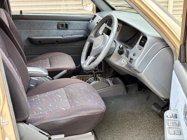 2002 Toyota Unser 1.8 GLI Facelift - 3