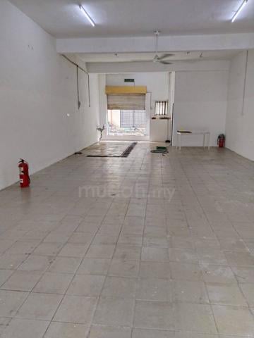 Ground Floor Shoplot Seksyen 3 Bandar Baru Bangi 1