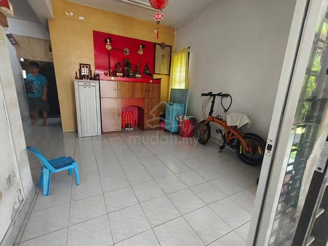 Taman Putri Wangsa Double Storey Corner Lot For Sale 1