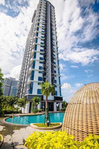 Almas Suites @ Puteri Harbour 1