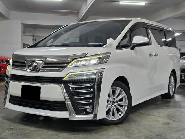 Toyota VELLFIRE 2.5 FACELIFT POWER BOOT MODELISTA - 1