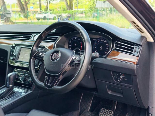 2017 Volkswagen PASSAT 2.0 TSI HIGHLINE HIGH LOAN - 5