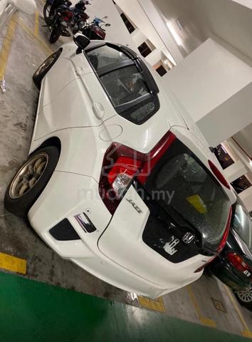 2015 Honda JAZZ 1.5 V MY2014 (A) - 2