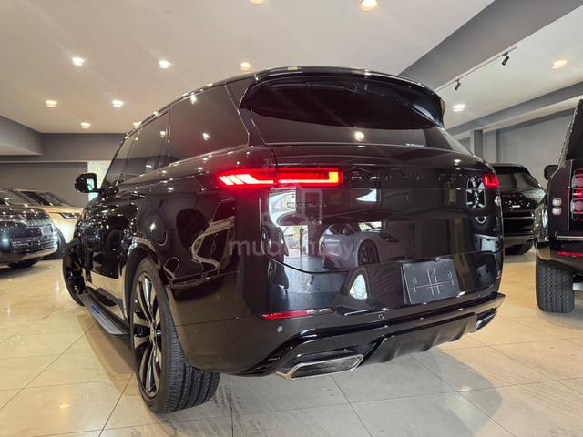 2023 RANGE ROVER 3.0 SPORT P400 First Edition - 3