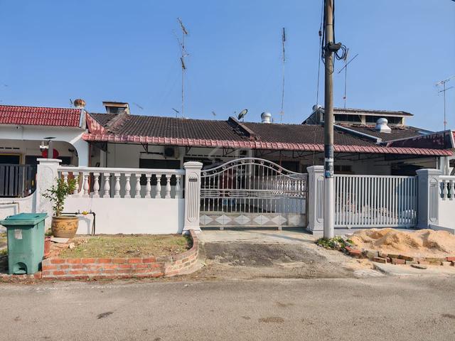 Jln Nibong @ Tmn Kota Kulai with Aircon Heater Tabletop Near School 1