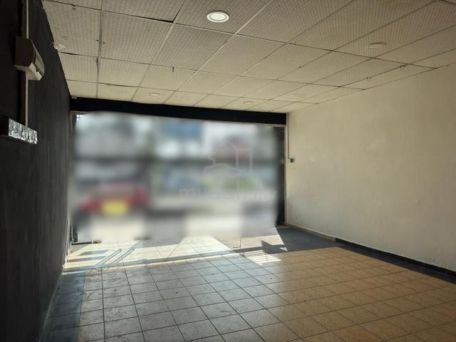 4 Storey Shoplot For Sale at Jalan Seberang Perak Near Jalan Pegawai 1