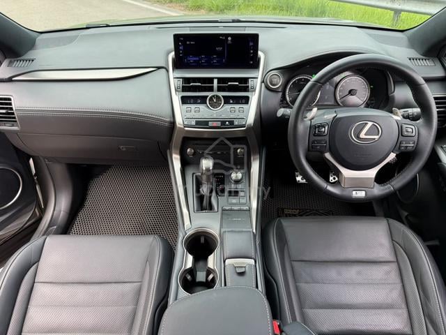 Lexus NX300 2.0 F SPORT PANORAMIC ROOF POWER BOOT - 5