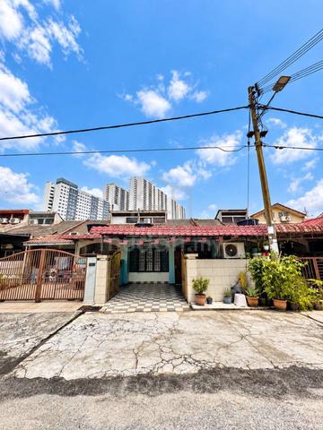 FULLY EXTENDED ! Pandan Jaya, Ampang, Single Storey Terrace 1