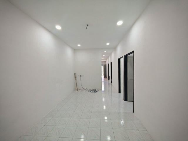 Teres Setingkat Taman Sejati II, Manjung 1