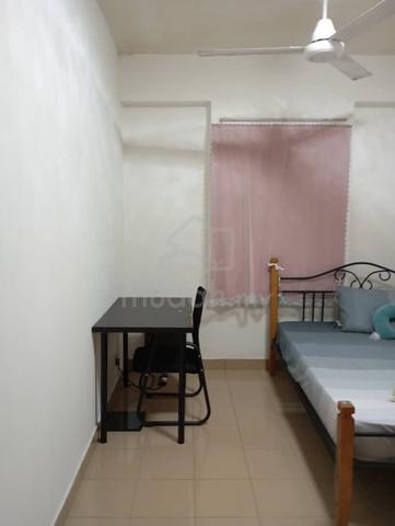 Fully Furnished Middle Bedroom for Rent in Pantai Hillpark Phase 3 3