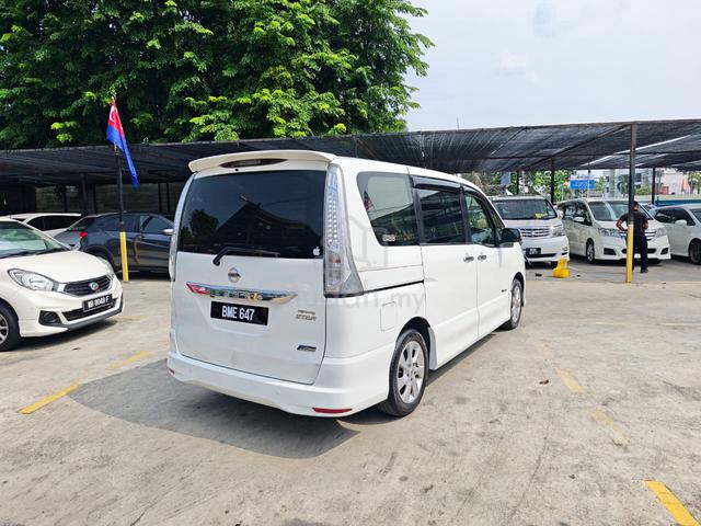 2013 Nissan SERENA FULL SPEC 2.0 (AUTO) - 3