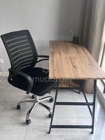 SSF Desk + Office Chair Ergonomic - photo 2 of 6