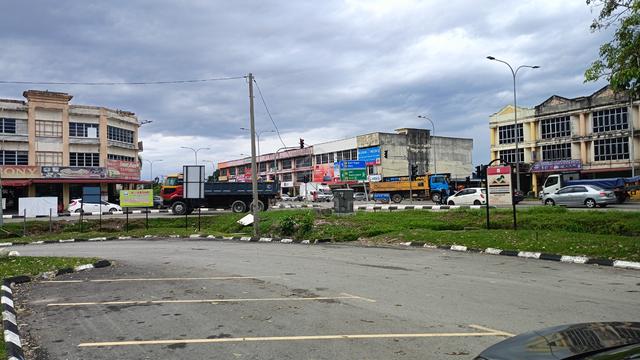 KAPAR Town 2 sty Shop Main Road 1