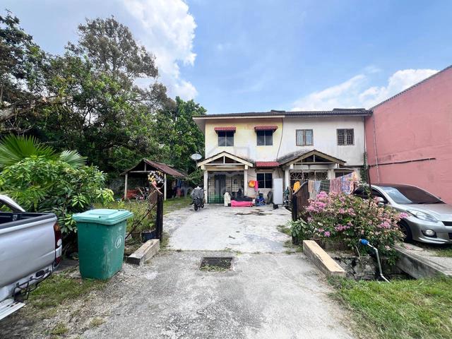 CORNER LOT Double Storey Terrace Taman Cheras Jaya Balakong 1