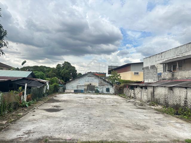 PJ old town vacant land near shop for sale 1