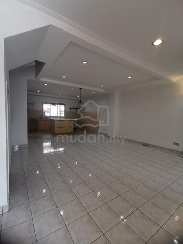 2-Storey Terrace House for Sale @ Taman Sri Putra 1
